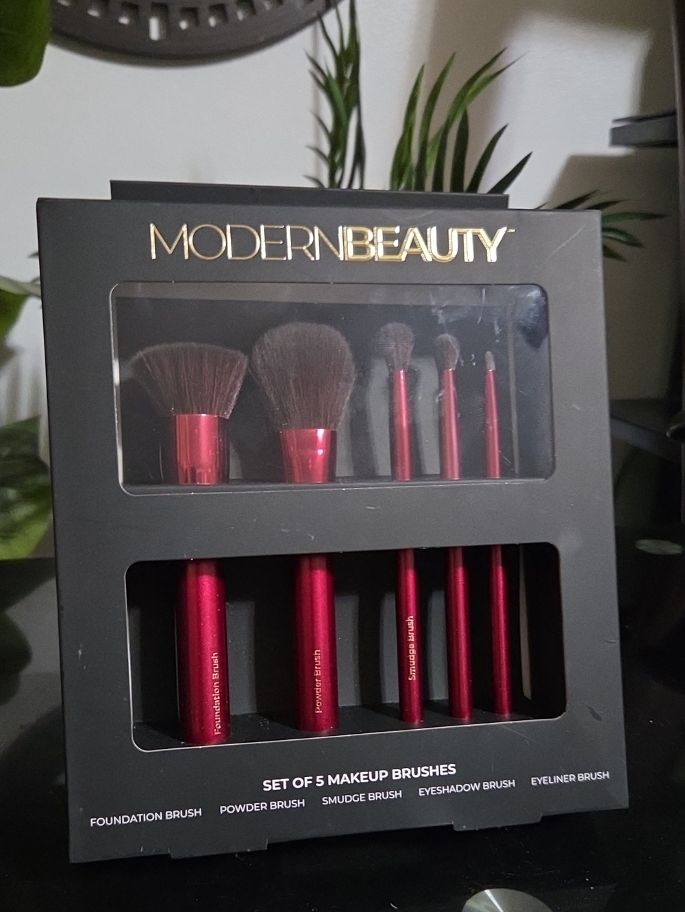Modern Beauty 5-Piece Makeup Brush Set — Red